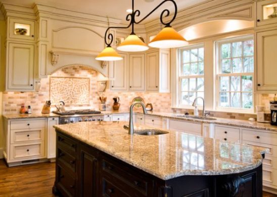 Traditional Kitchen With Marble