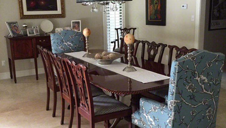 Crema-Marfil-Honed-Flooring-Dining-Room