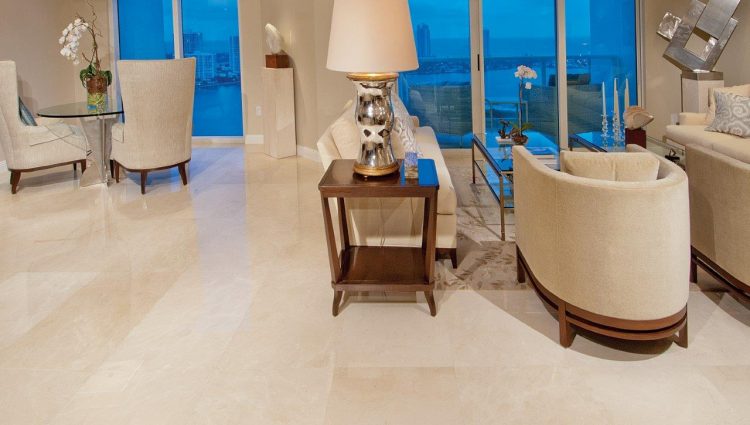 DSC_0355-Livingroom-A-J-Peg