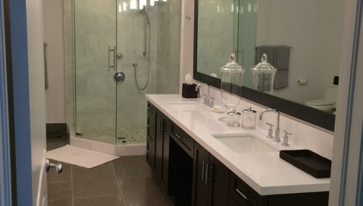 private-bath-super-white-quartz-vanity-top