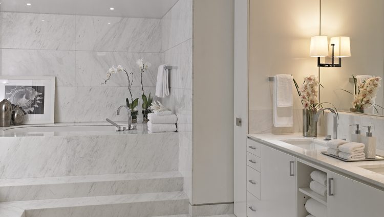 white-himalaya-polished