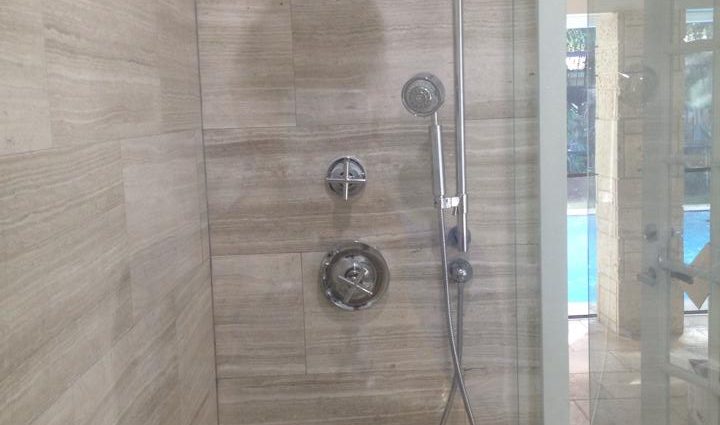 white-wood-honed-shower-tiles